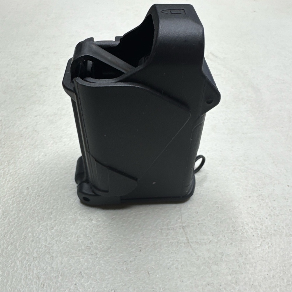 UpLula Black Universal Magazine Loader